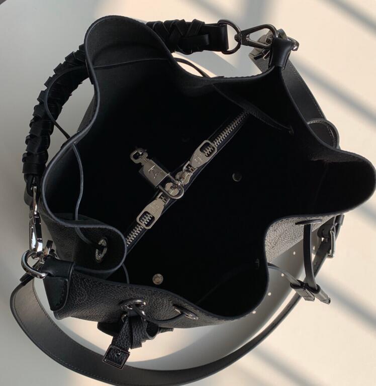 Ozarra Luxury - LOV Bags - 3090