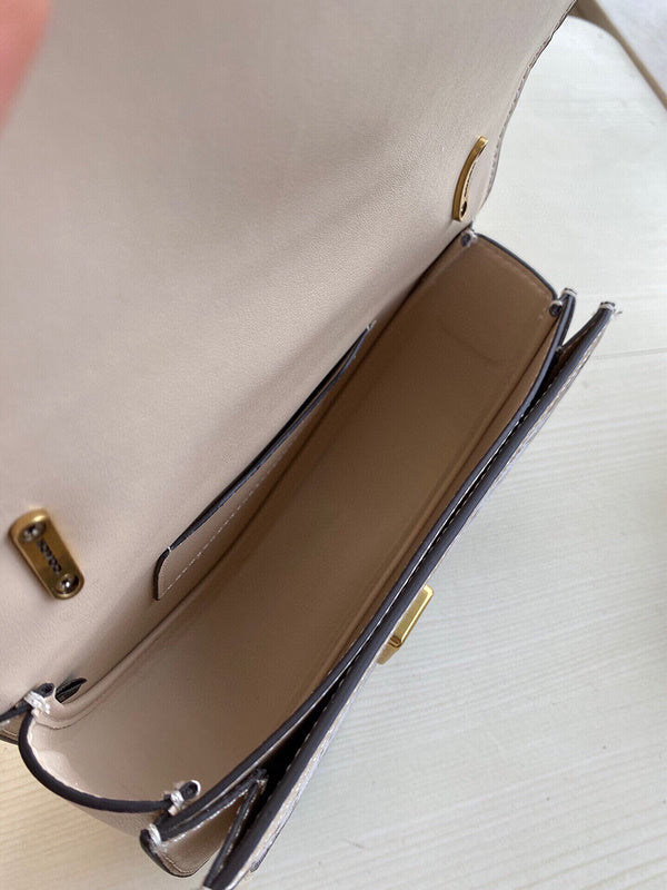 Ozarra - CAH Bags - 390