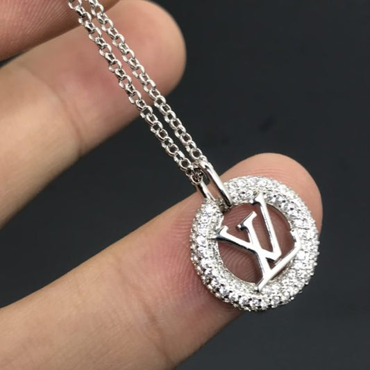 New Arrival LV Necklaces 024