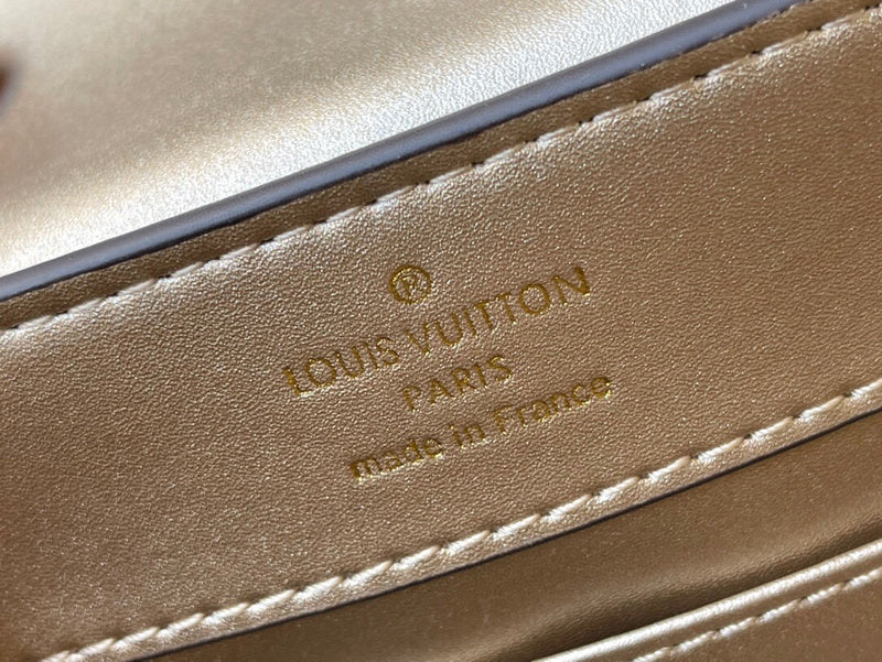 Fashion Lu-Vi bags - 4446