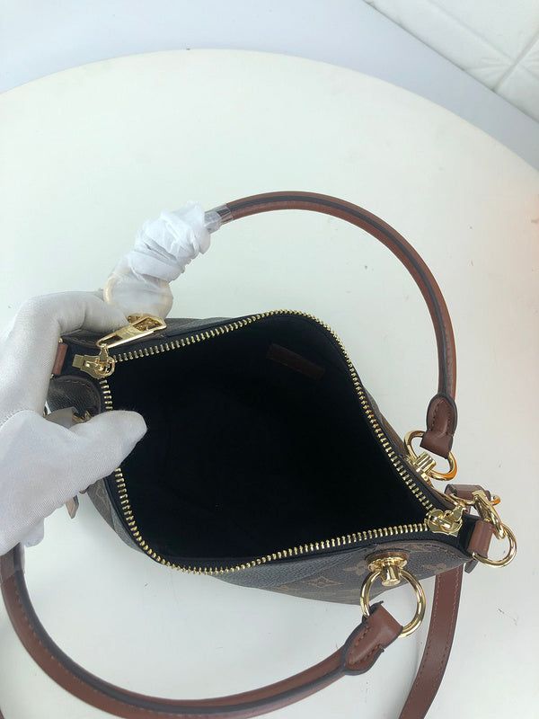 Ozarra - GUKI Women Bags - 2066