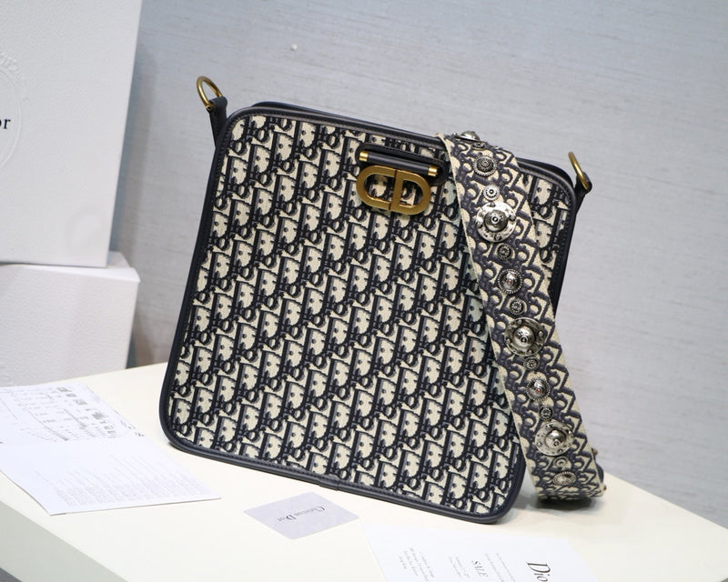 Ozarra - DOR Bags - 1250
