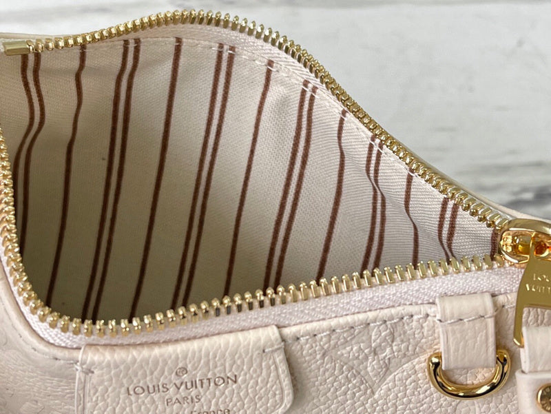 Fashion Lu-Vi bags - 5379