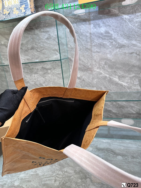 Ozarra Fashion - BGA Bags - 1977