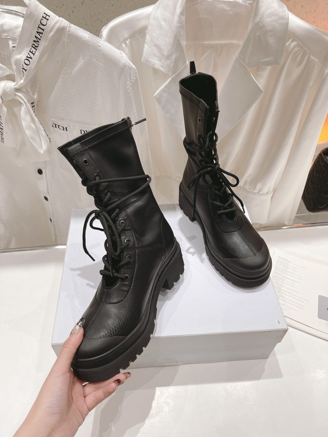 Luxury Shoes - DIR - 1049