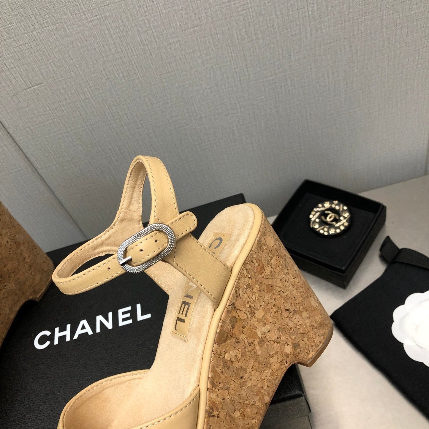 Luxury Shoes Sandals - CHL - 1029
