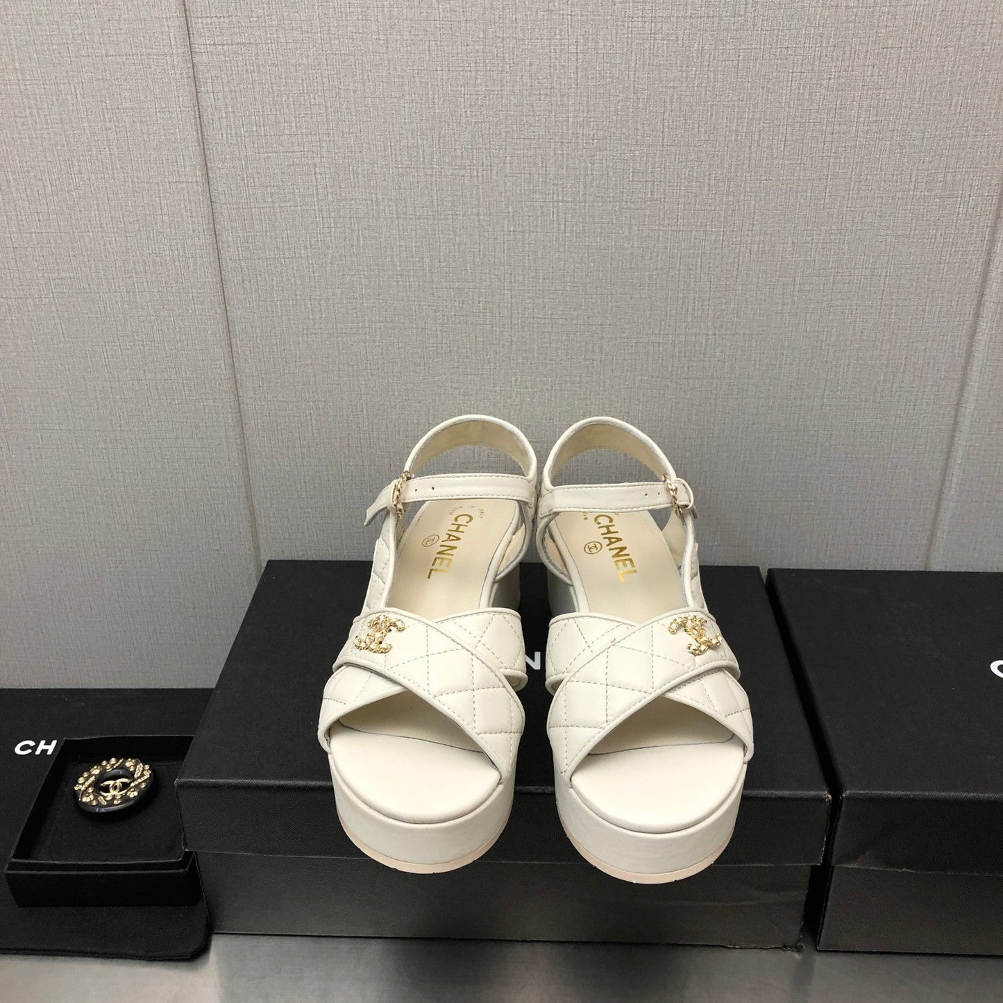 Luxury Shoes Sandals - CHL - 930