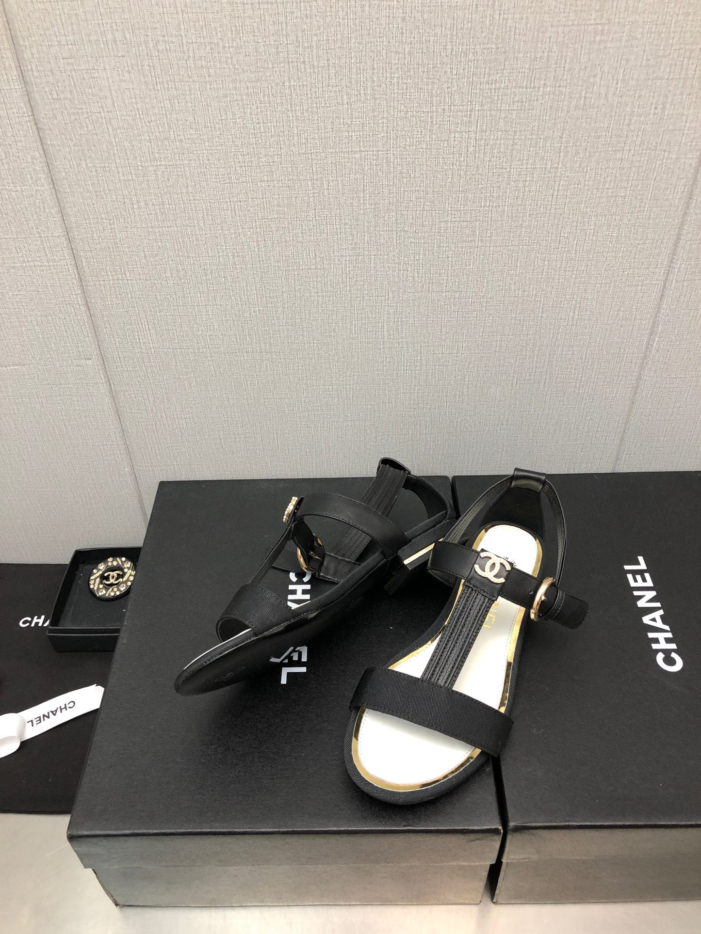 Luxury Shoes Sandals - CHL - 765