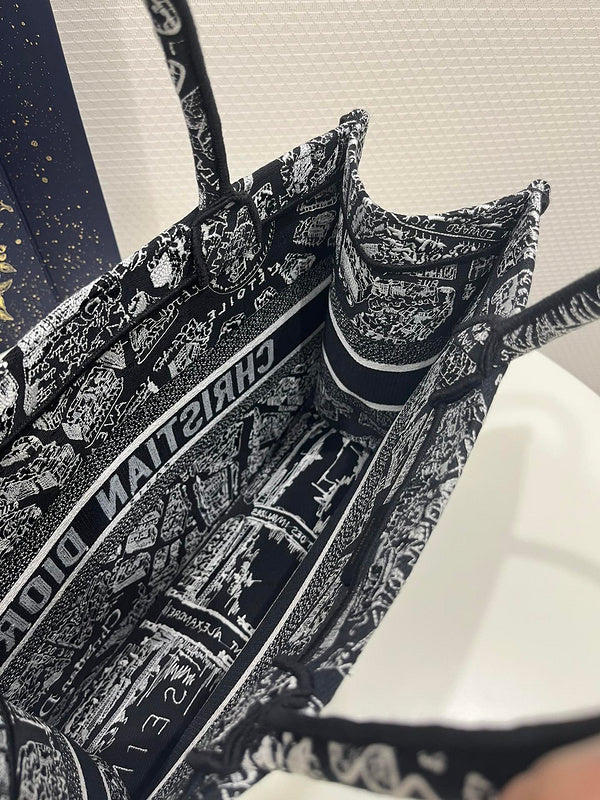 OZ - Dir Bags - 696