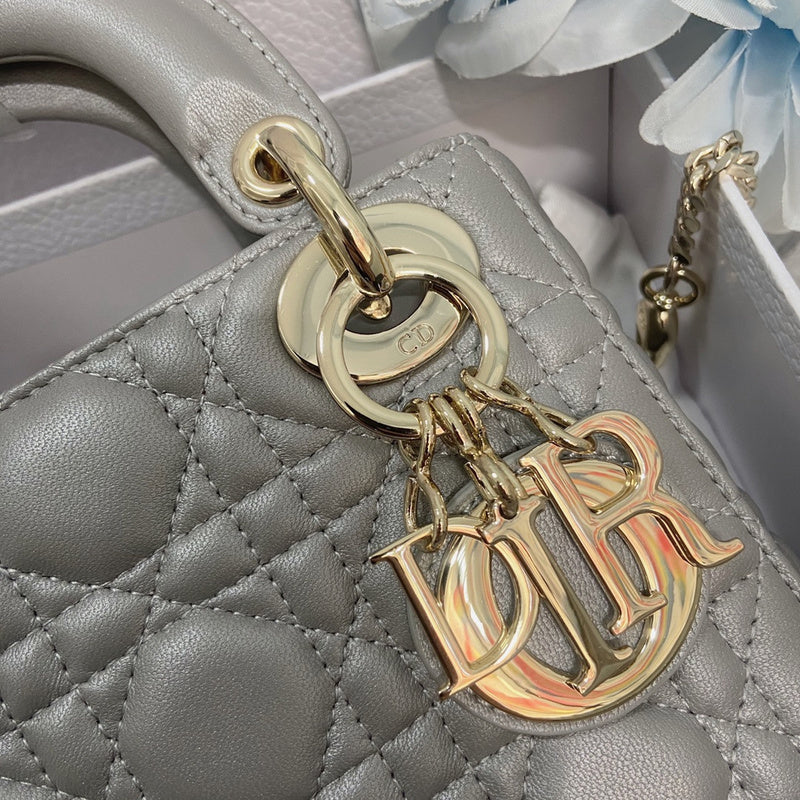 OZ - Dir Bags - 889