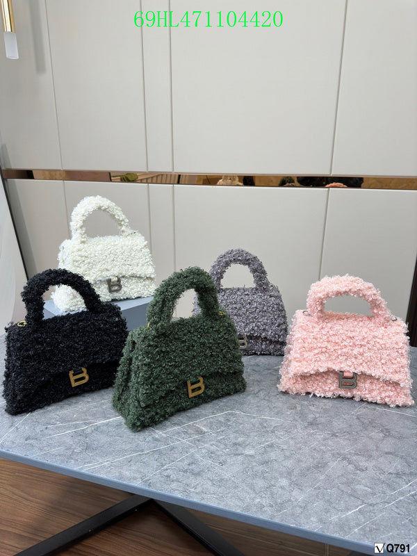 Ozarra Fashion - BGA Bags - 2004
