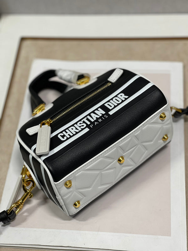 Ozarra - DOR Bags - 1050