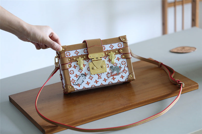 Ozarra Fashion Lu-Vi bags - 8223