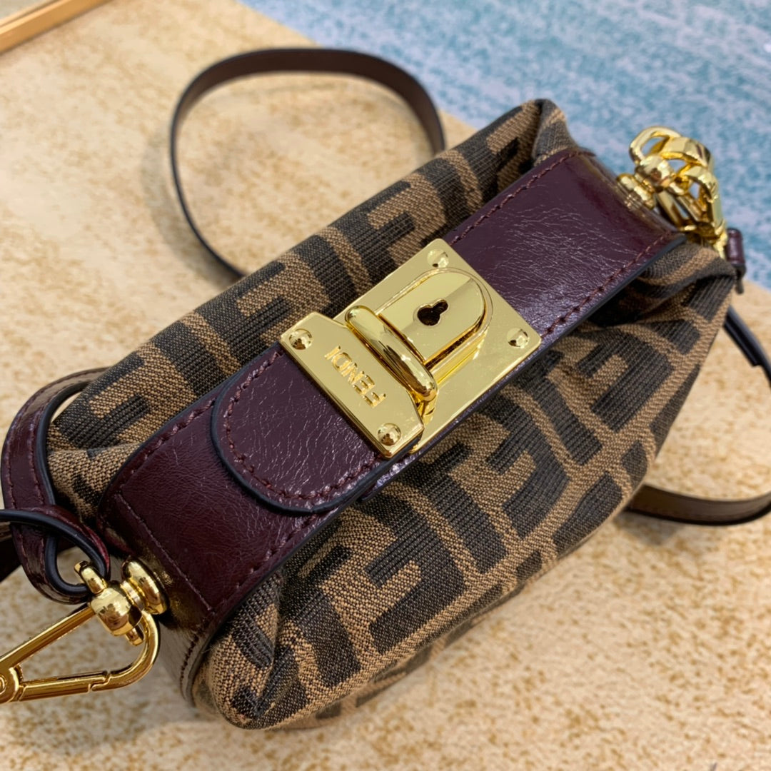 Ozarra - Bag - FED - 470