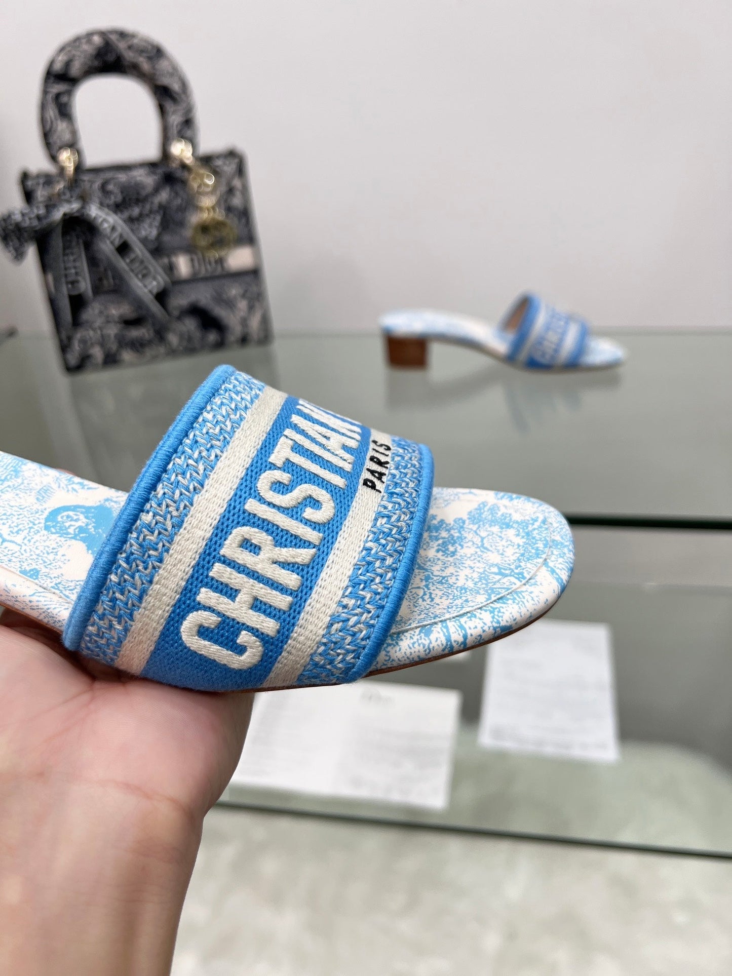 Luxury Shoes - DIR - 1293