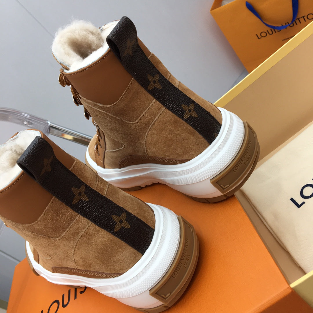 Luxury Shoes - LU-V - 588
