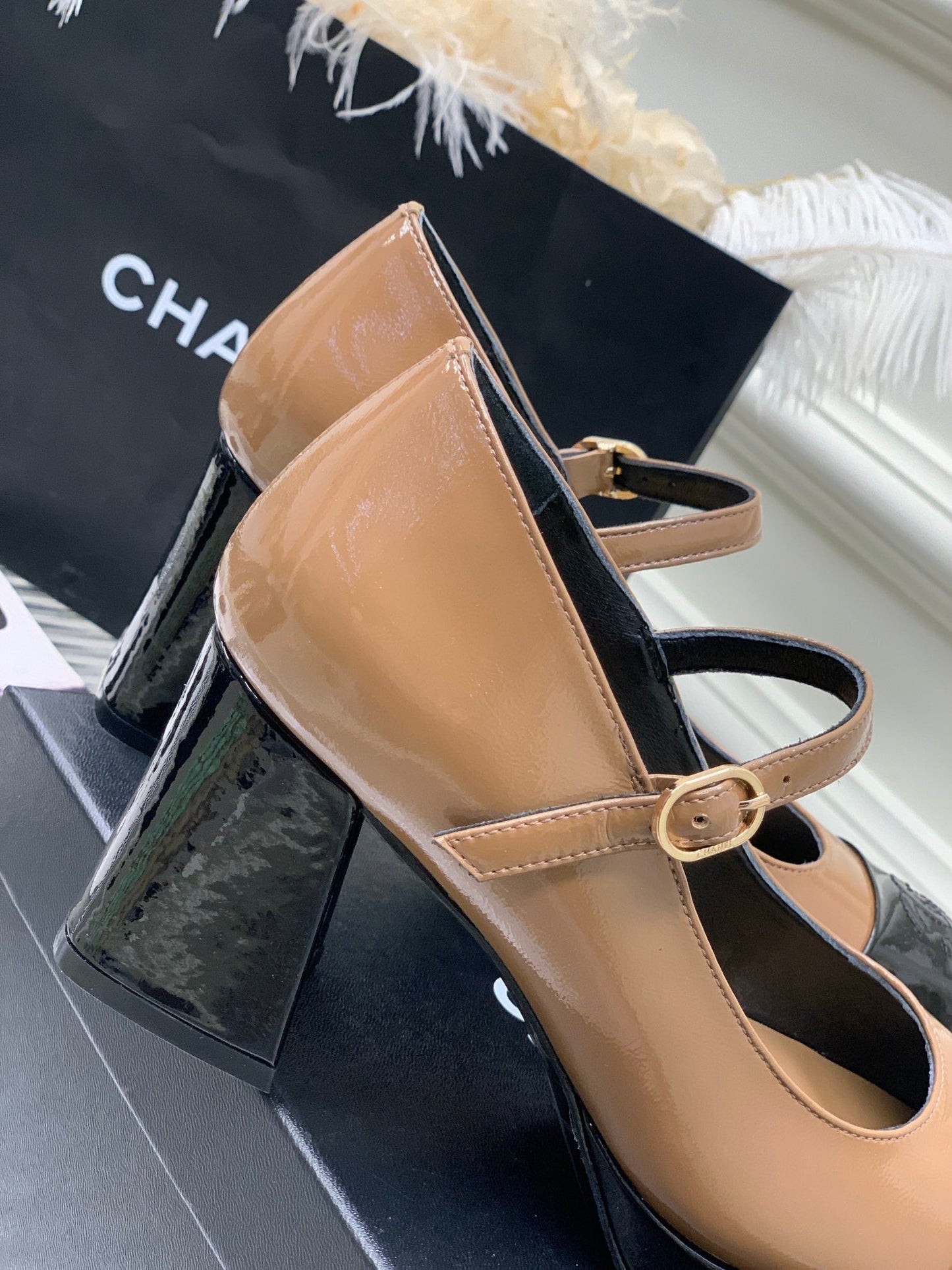 Luxury Shoes Sandals - CHL - 1011