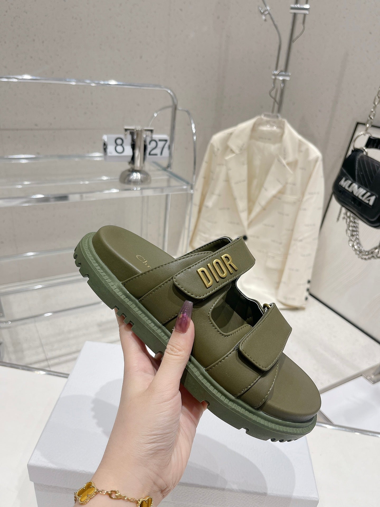 Luxury Shoes - DIR - 593