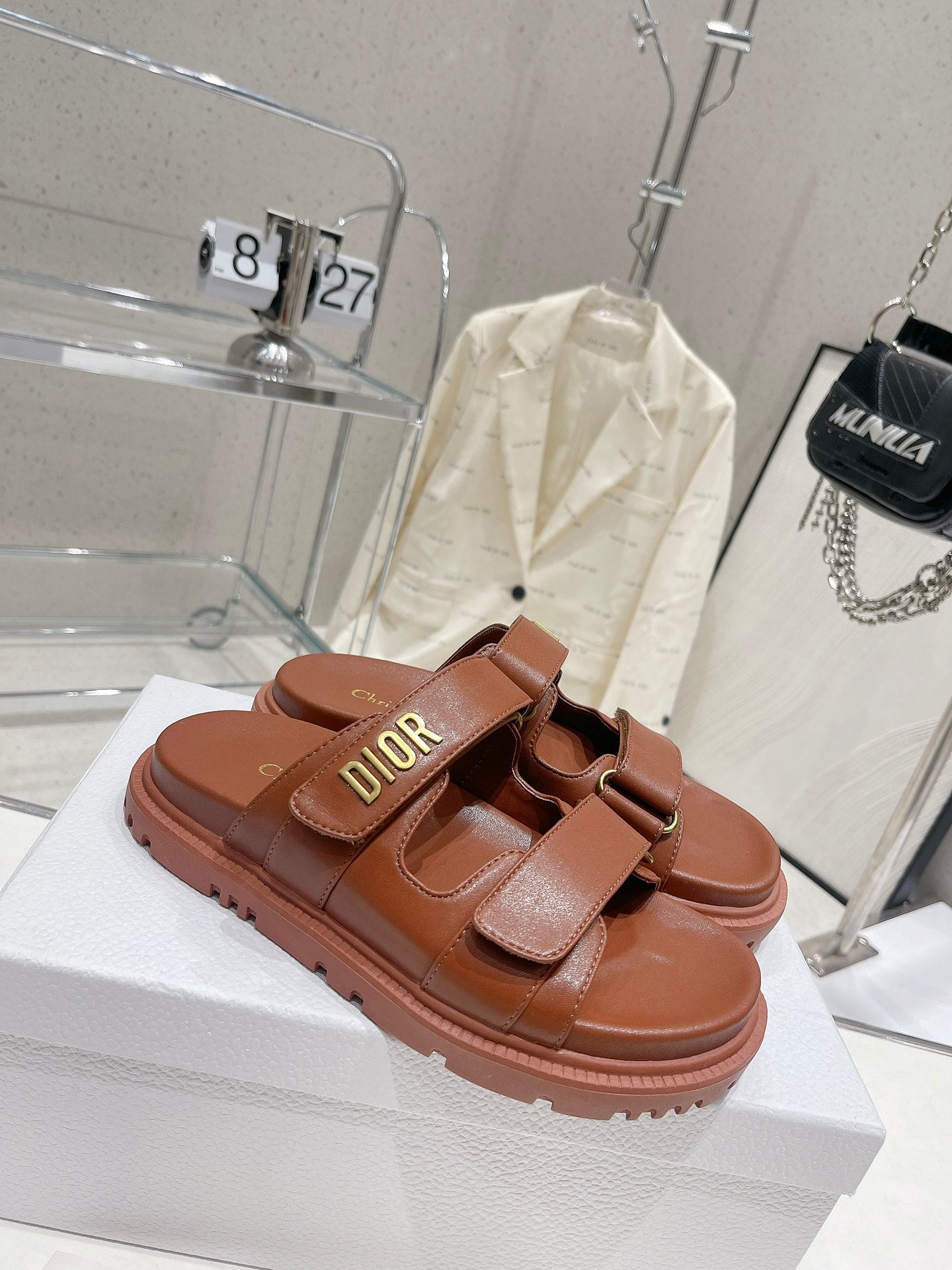 Luxury Shoes - DIR - 594