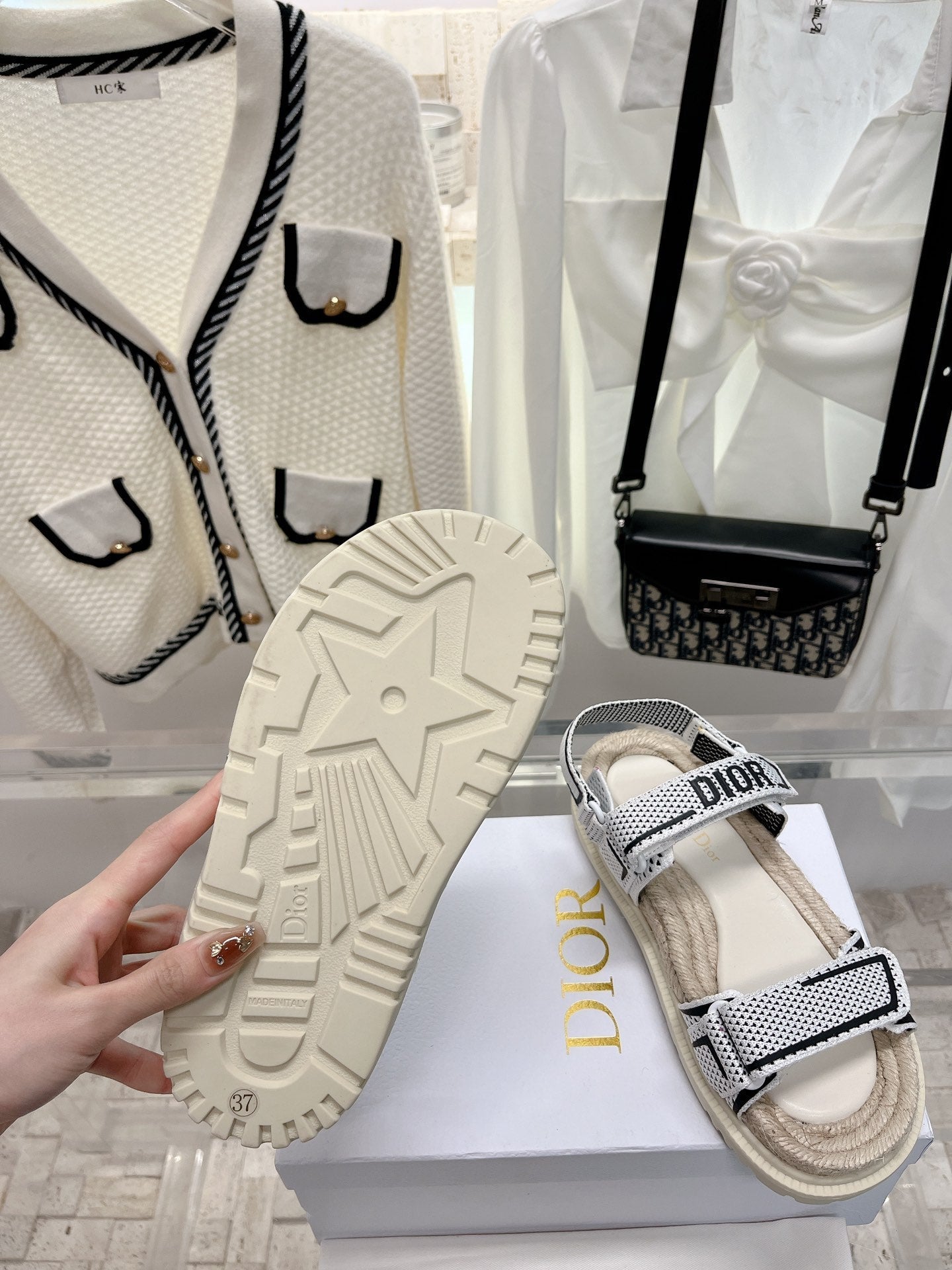 Luxury Shoes - DIR - 148