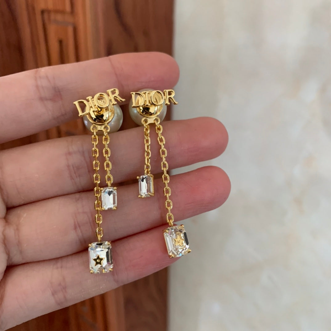 High Quality Earring Dir 016