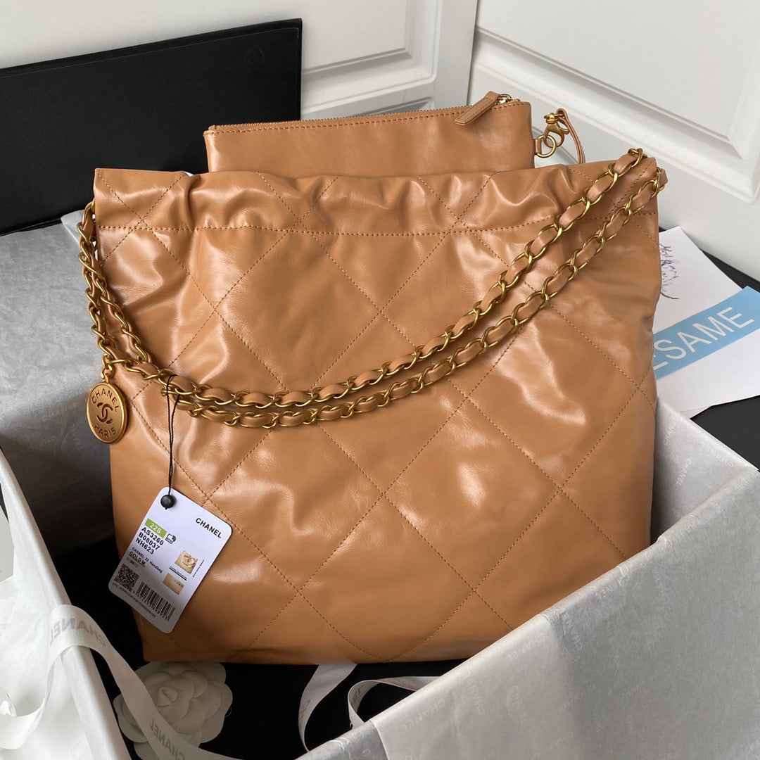CHL 22 Handbag Gold Hardware Shiny Camel For Women, Women’s Handbags, Shoulder Bags 16.5in/38cm AS3261 B08037 NB356