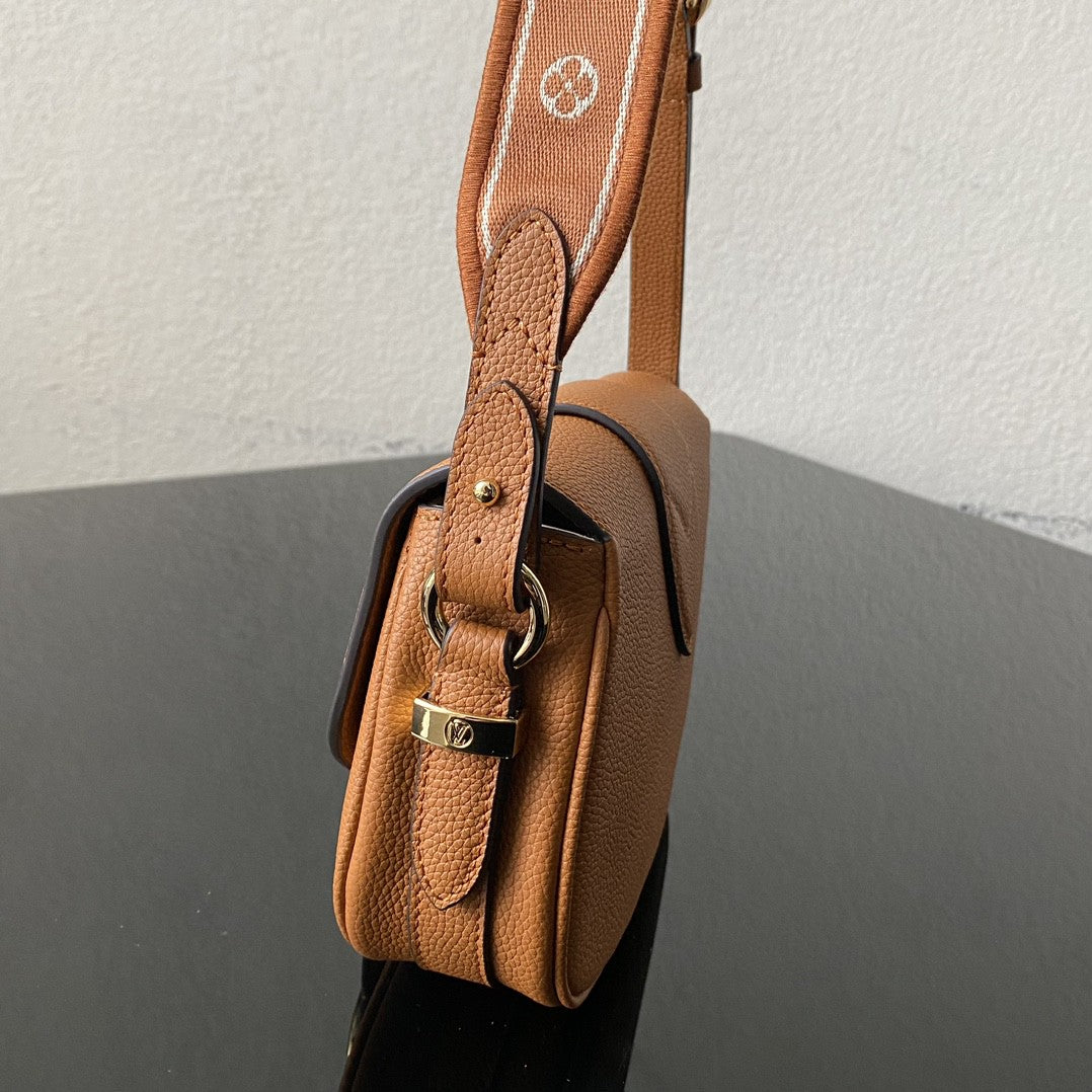 LV Point 9 Create By Nicolas Ghesquière With Monogram Flower 9.1in/22cm Brown For Women LV M55946
