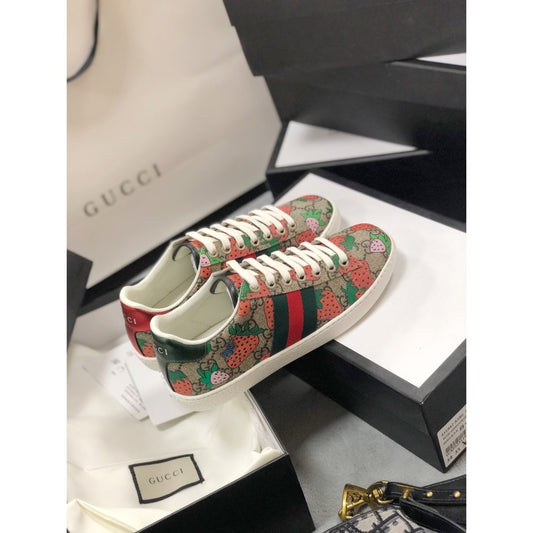 BL-GCI Ace Star Sneaker 084