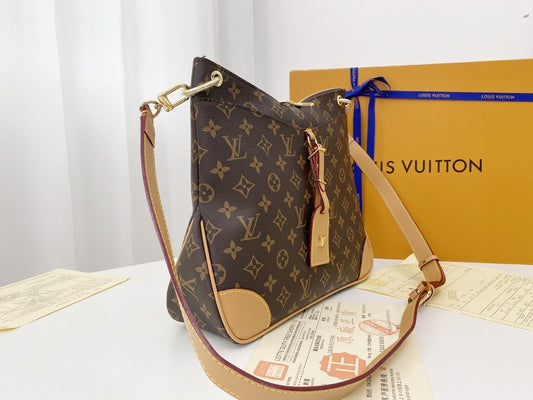 BL - High Quality Bags LUV 007
