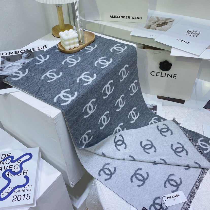 High Quality CHL Scarf 010