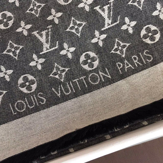 High Quality LUV Scarf 019