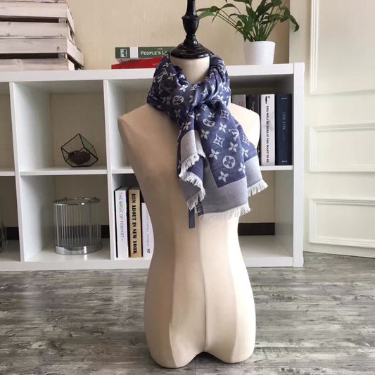 High Quality LUV Scarf 018