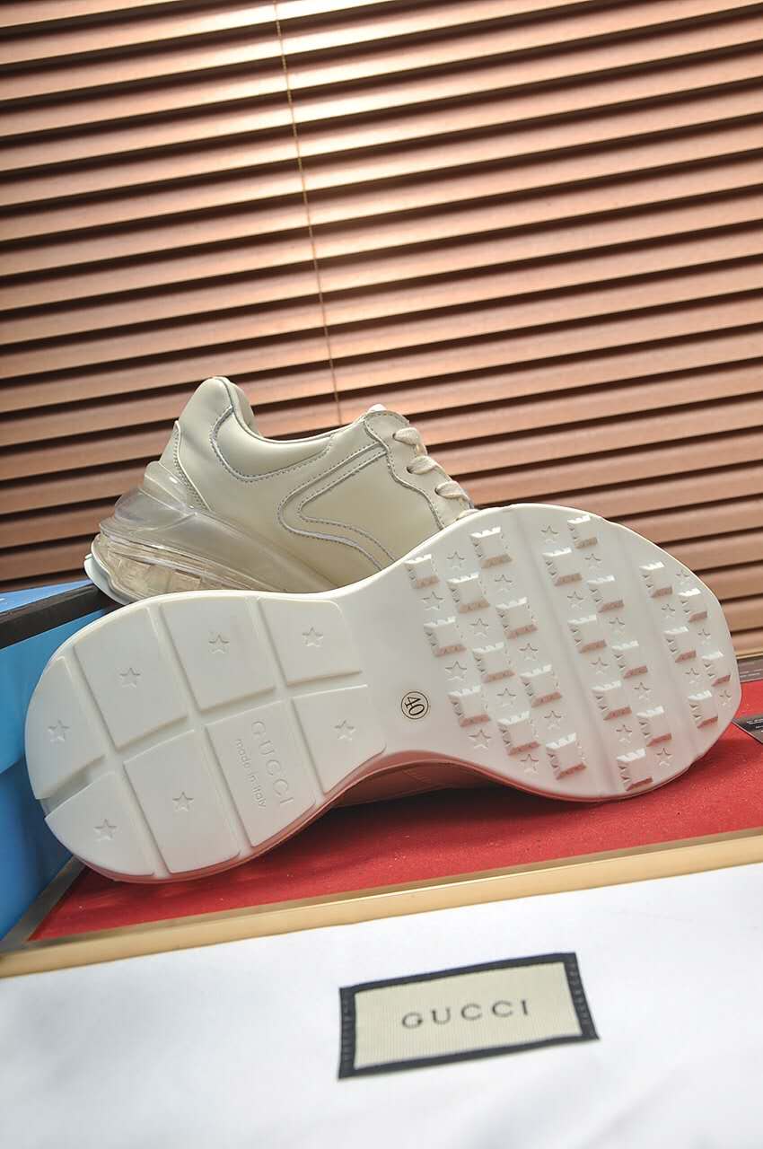 BL-GCI Rhyton Chunky Logo Sneaker 060