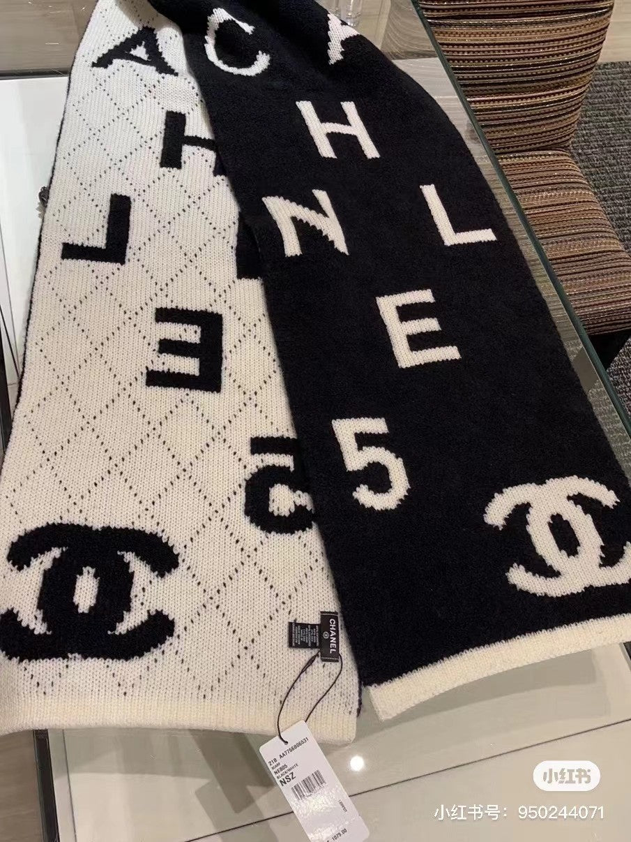 High Quality CHL Scarf 013