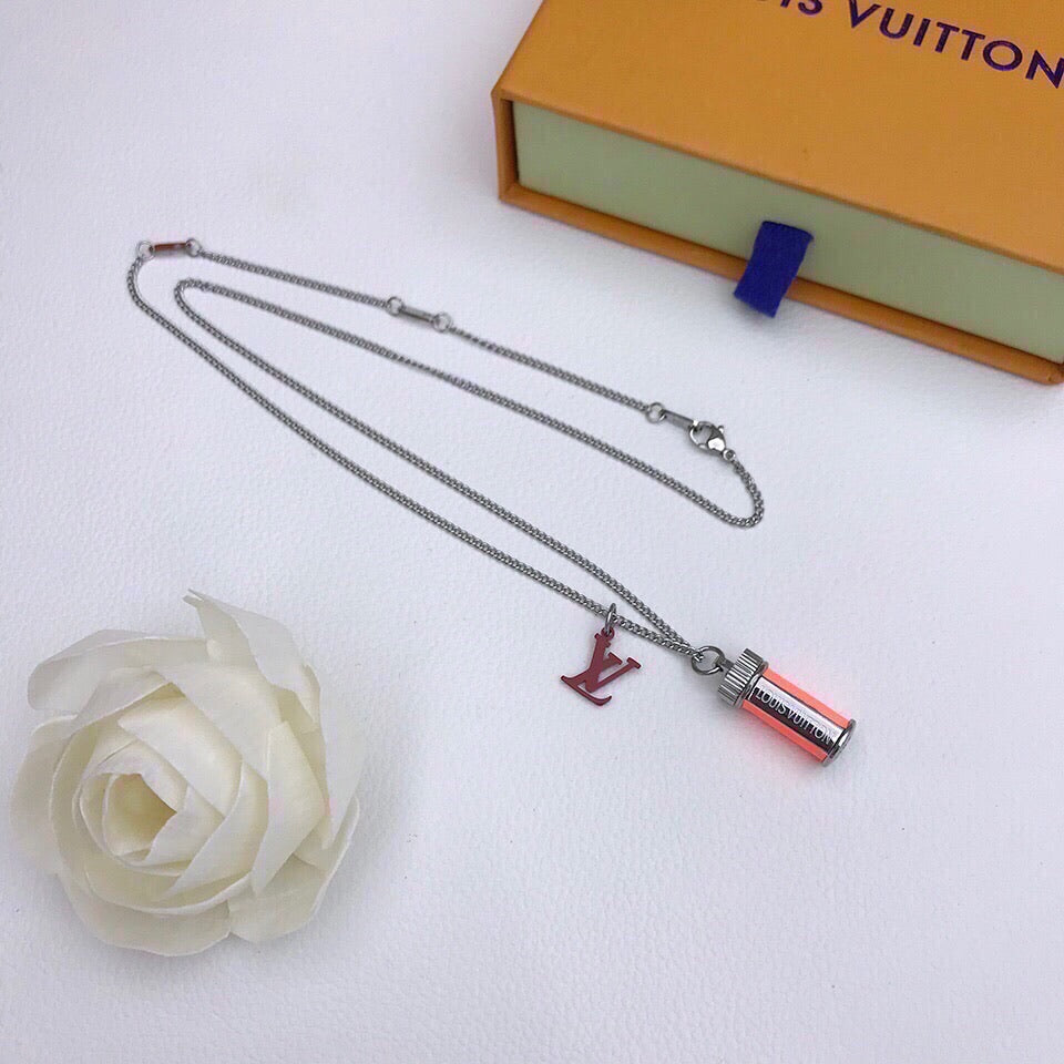 BL - High Quality Necklace LUV004