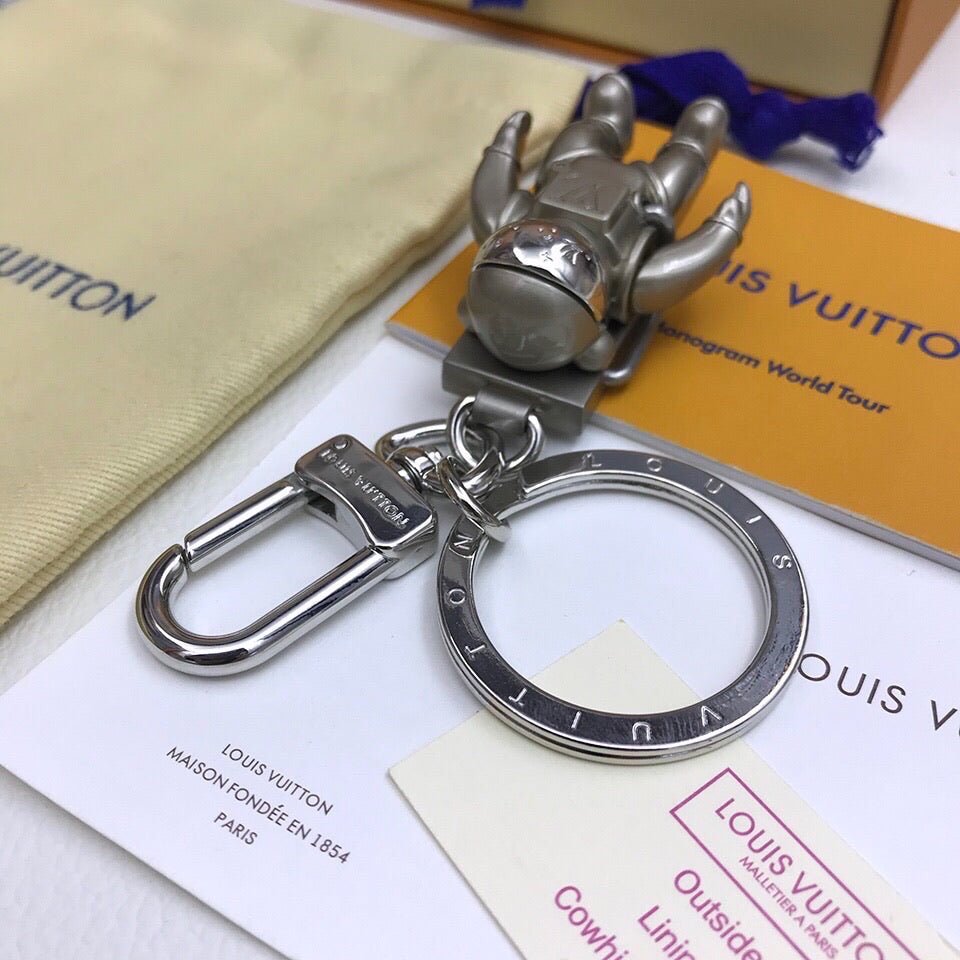 BL - High Quality Keychains LUV 012