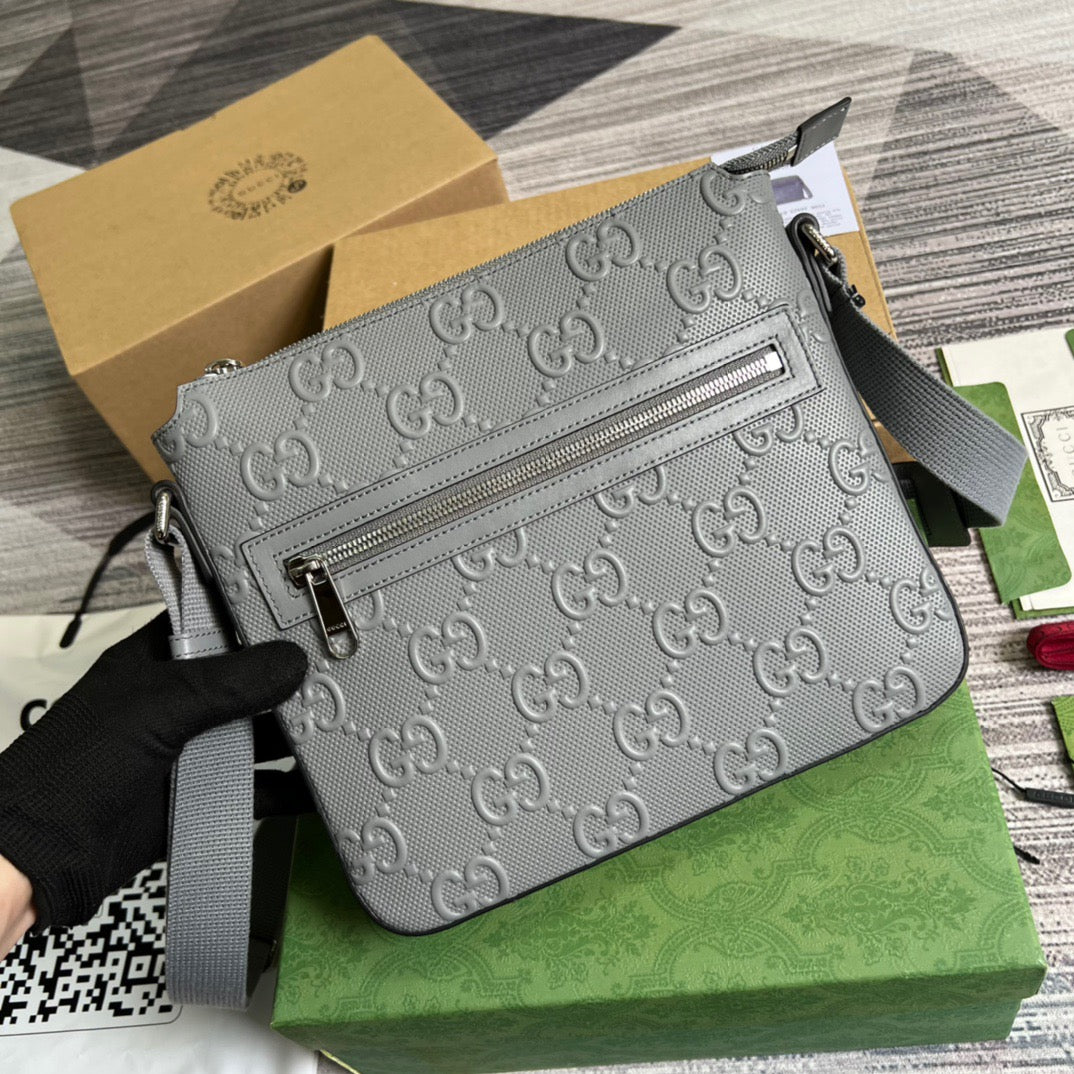 gg Embossed Bag Grey gg Embossed For Men 10.2in/26cm gg 406410 1W3CN 1275