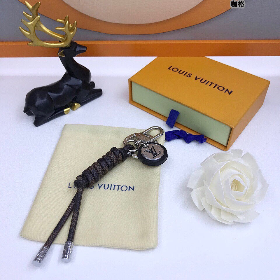 BL -High Quality Keychains LUV 071