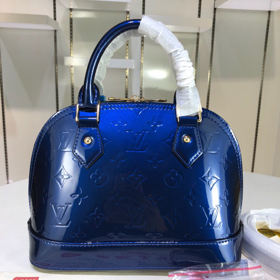 BL - High Quality Bags LUV 058