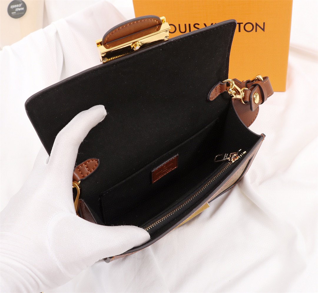 BL - High Quality Bags LUV 048
