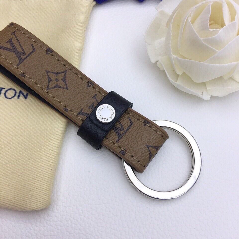 BL - High Quality Keychains LUV 001