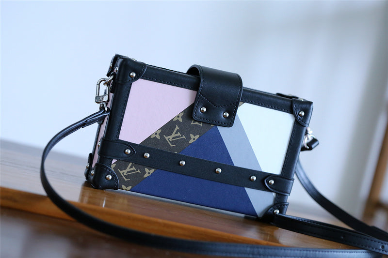 Ozarra Fashion Lu-Vi bags - 8224