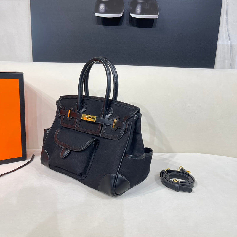 Ozarra - HMS Bags - 087