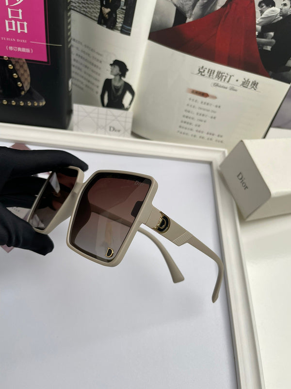 OZ - Dir Sunglasses - 125