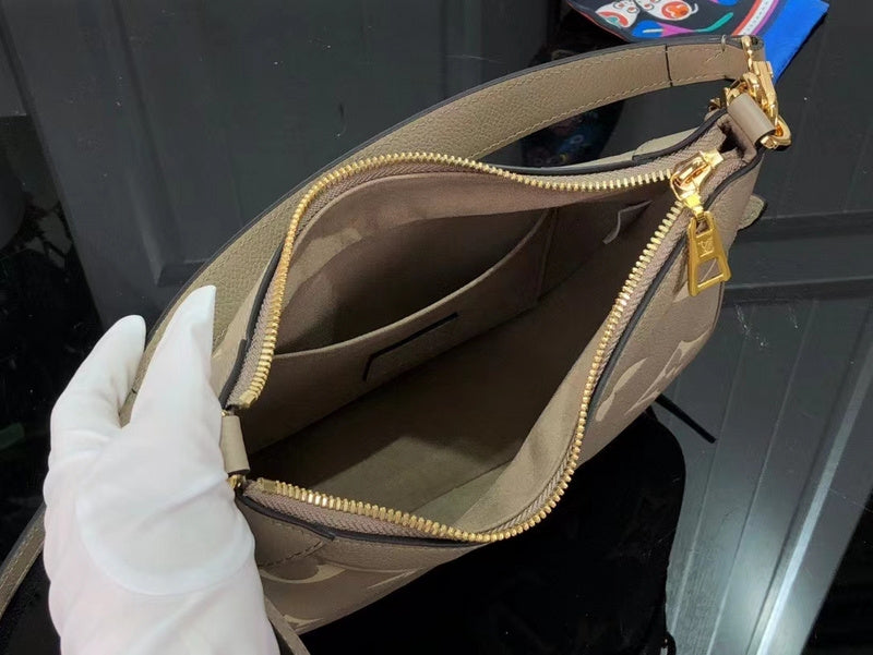 Fashion Lu-Vi bags - 3455