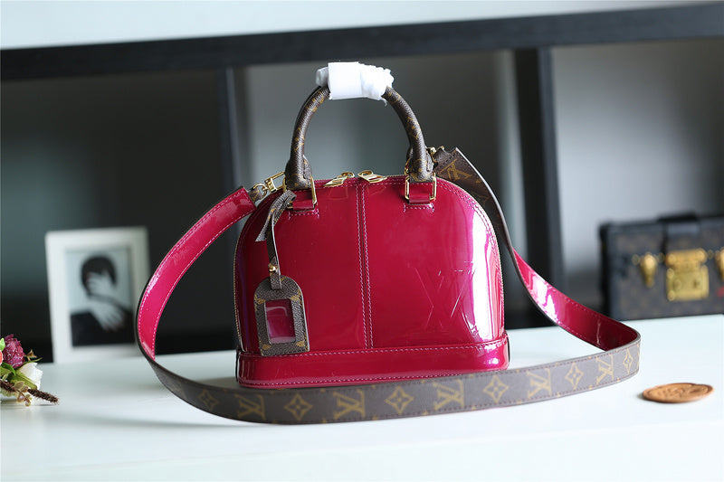 Ozarra Fashion Lu-Vi bags - 8282