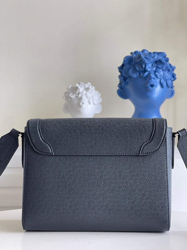 Fashion Lu-Vi bags - 3205