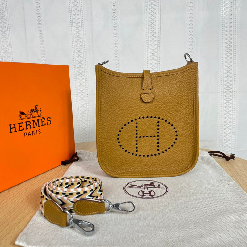 Ozarra - HMS Bags - 946
