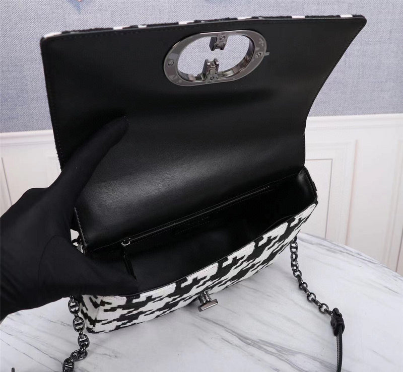 Ozarra - Dir Bags - 1797