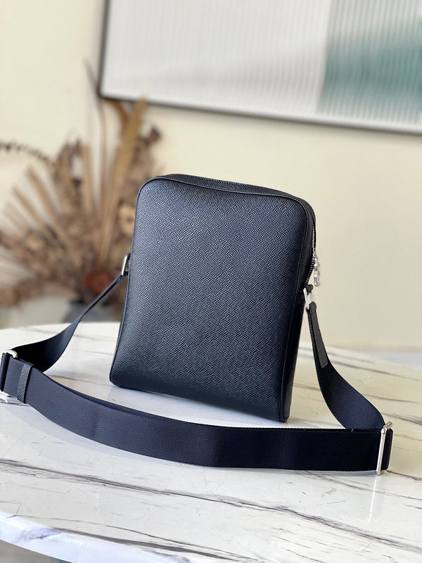 Fashion Lu-Vi bags - 4461